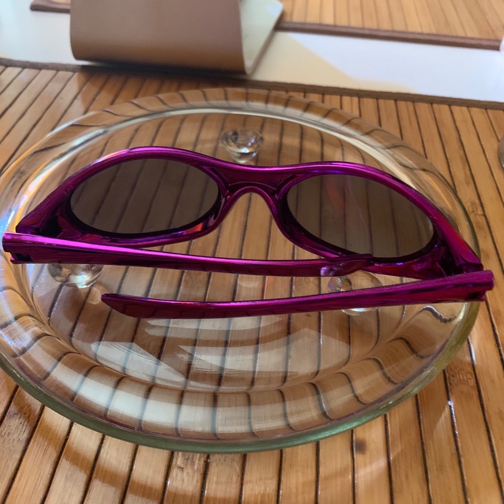 Vintage Purple‎ Sunglasses - Picture 2 of 7
